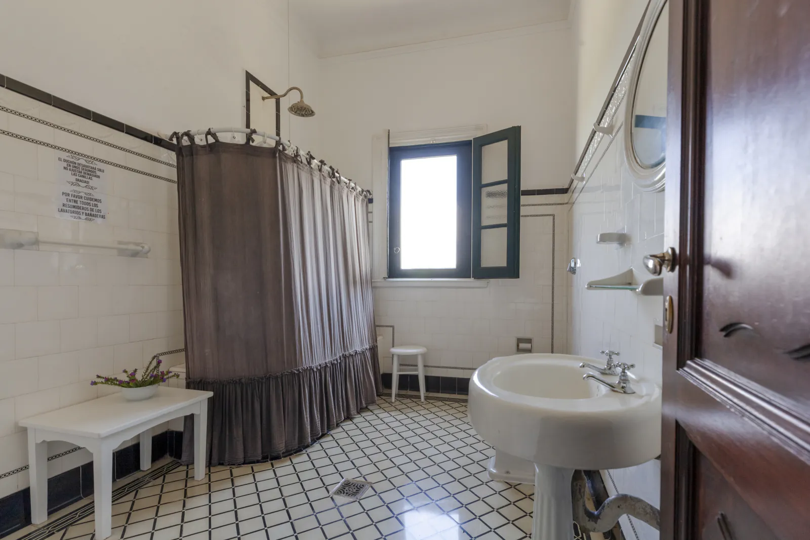 Baño, otra vista